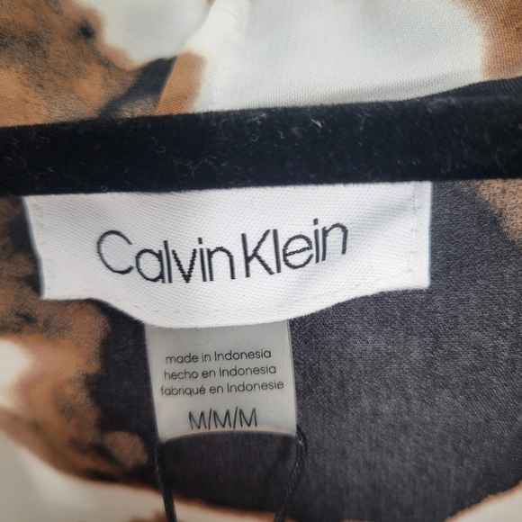 Calvin Klein button down short sleeve top blouse New Size M - Picture 3 of 3